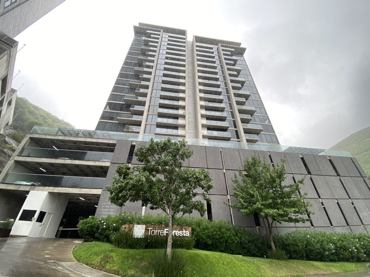 1 de 7: Exterior