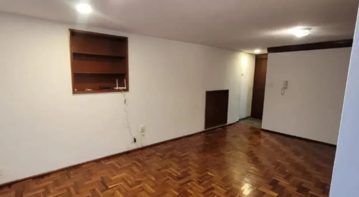 3 de 8