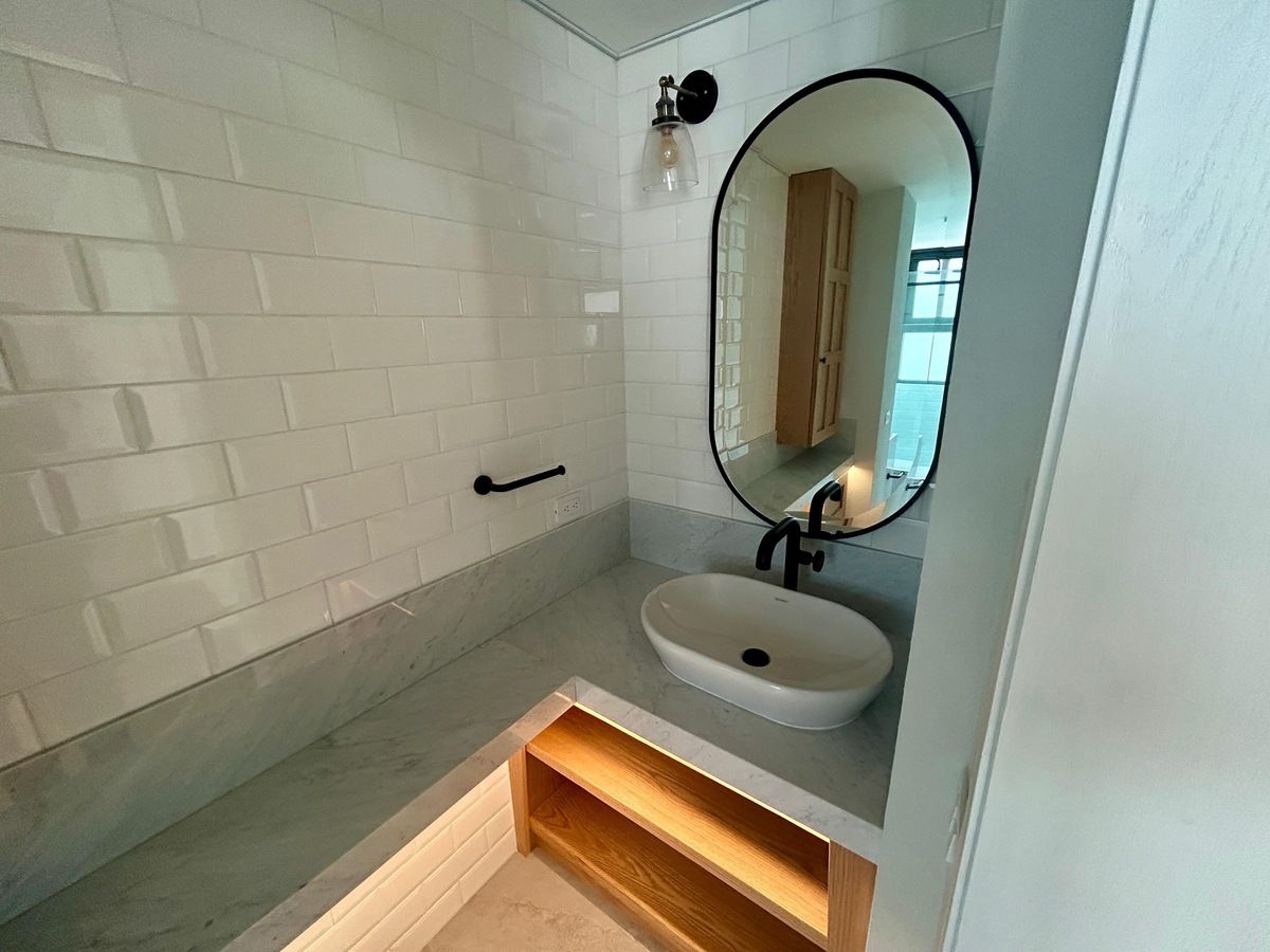 25 de 40: medio baño