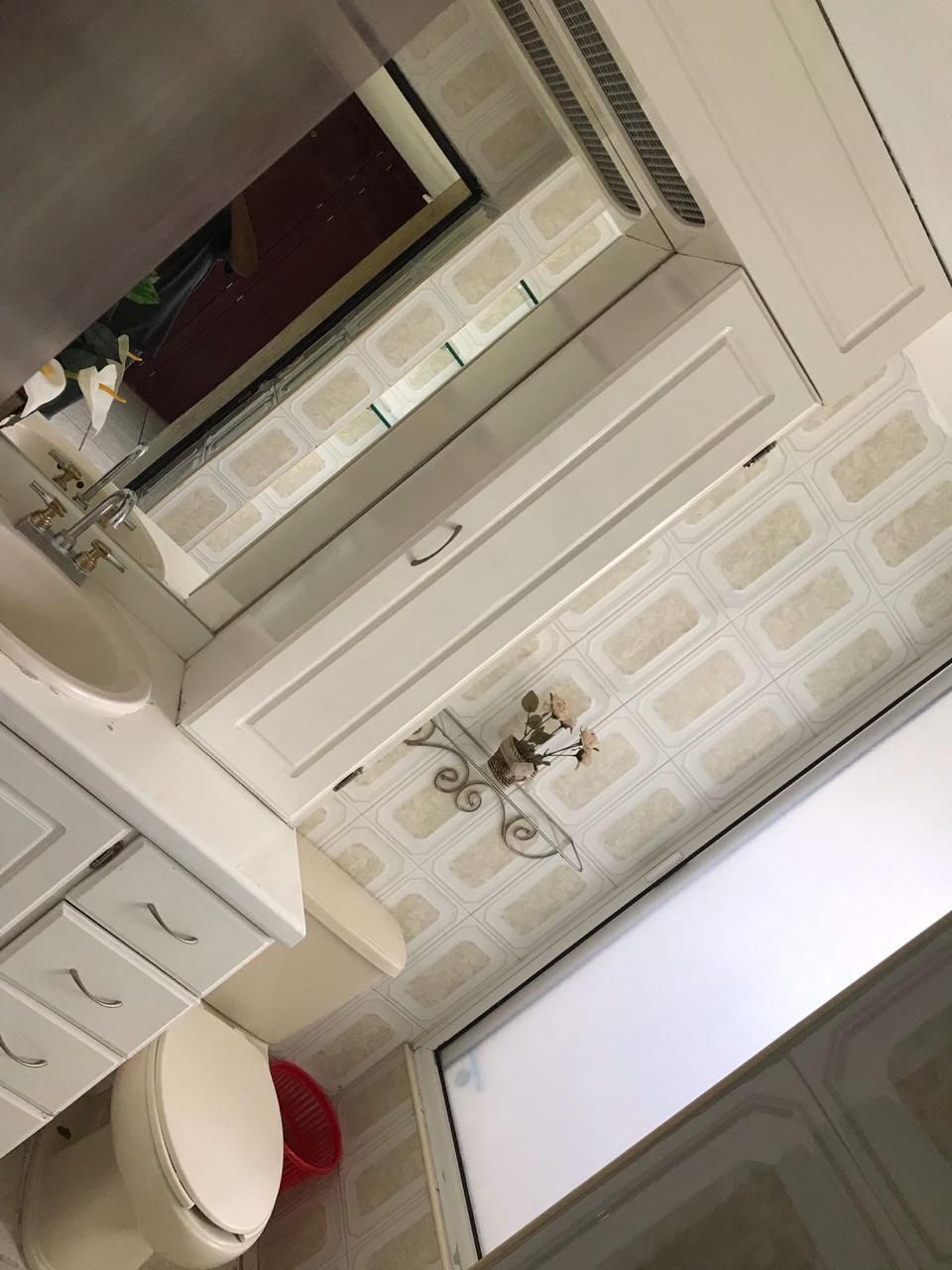 12 de 24: Segunda Planta - Baño completo en recámara principal