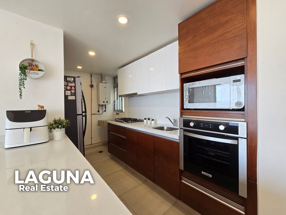 15 of 23: Cocina