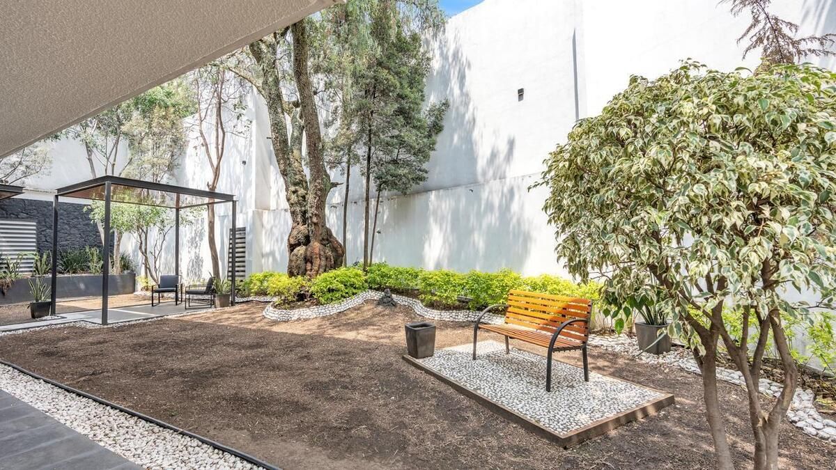 41 de 41: Jardín