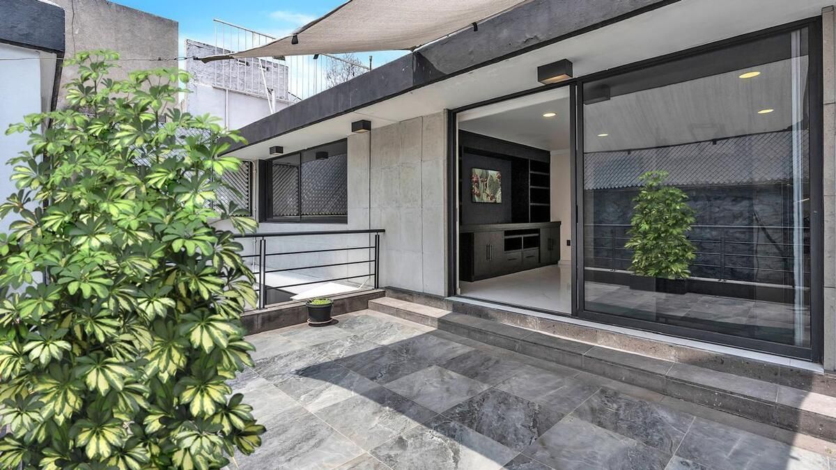 18 de 41: Terraza de Family Room