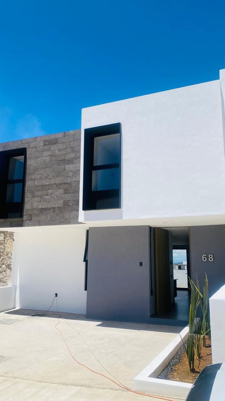Casa en venta en Fracc Lomalta, Tres Marías, Morelia