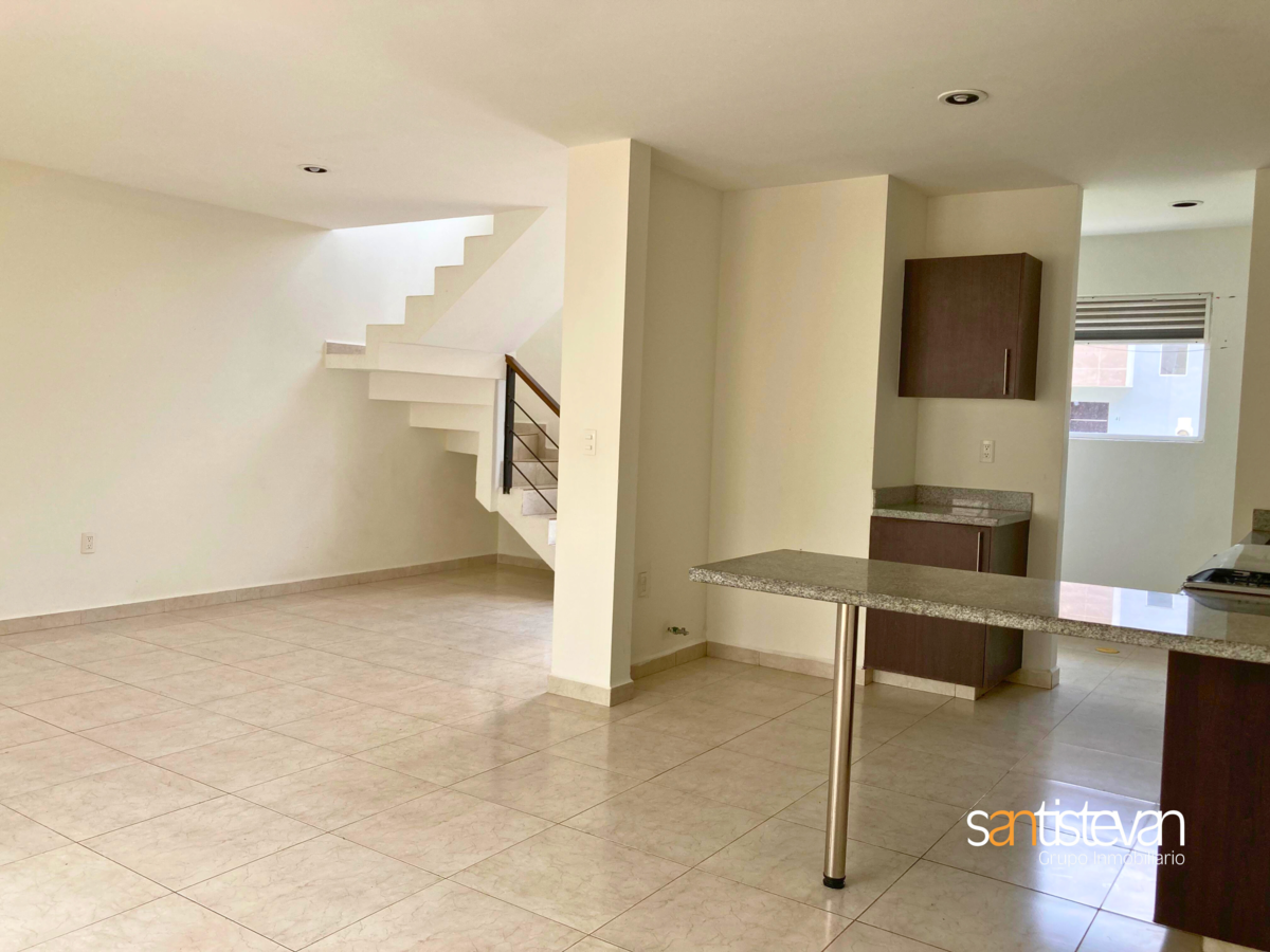 2 de 22: Casa en renta en el refugio Querétaro