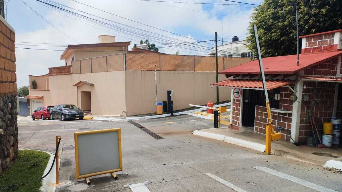 3 de 32