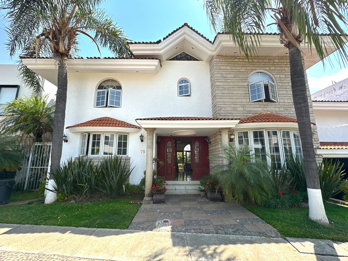 Casa en venta Zona Virreyes, Zapopan, Jal.