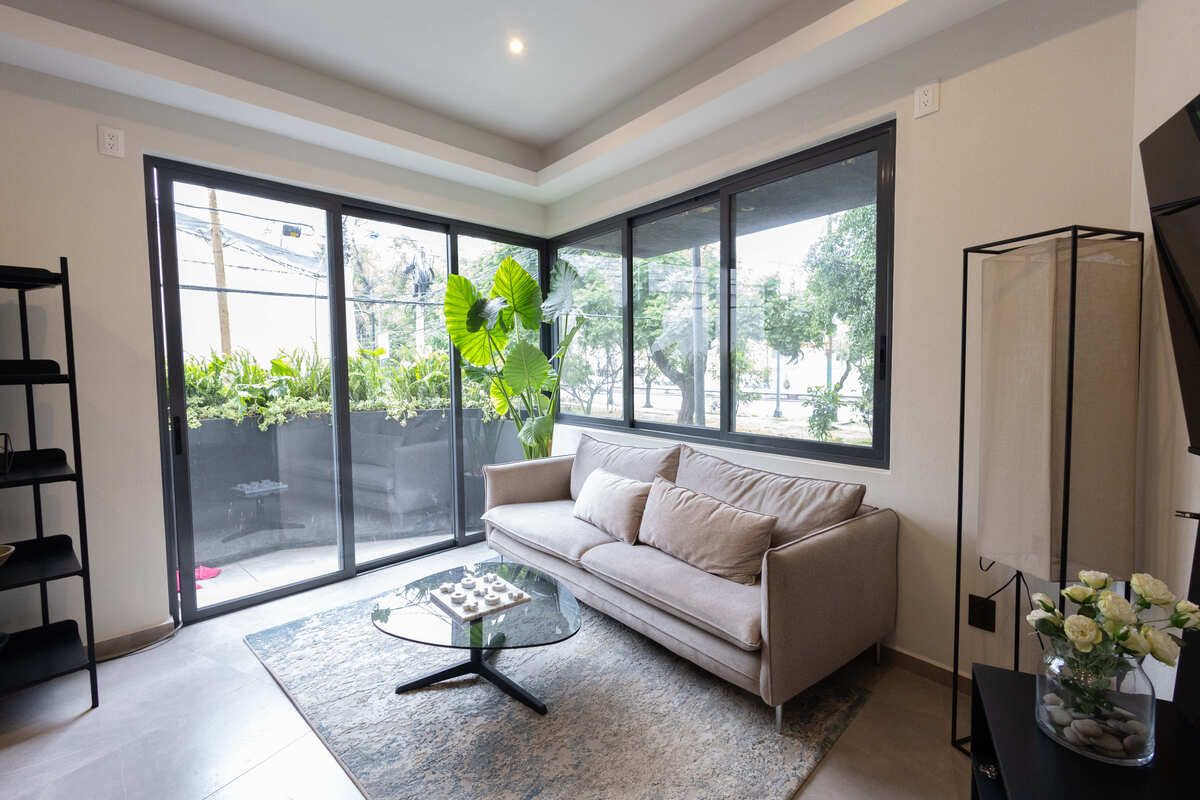 2 of 13: Sala-Terraza
