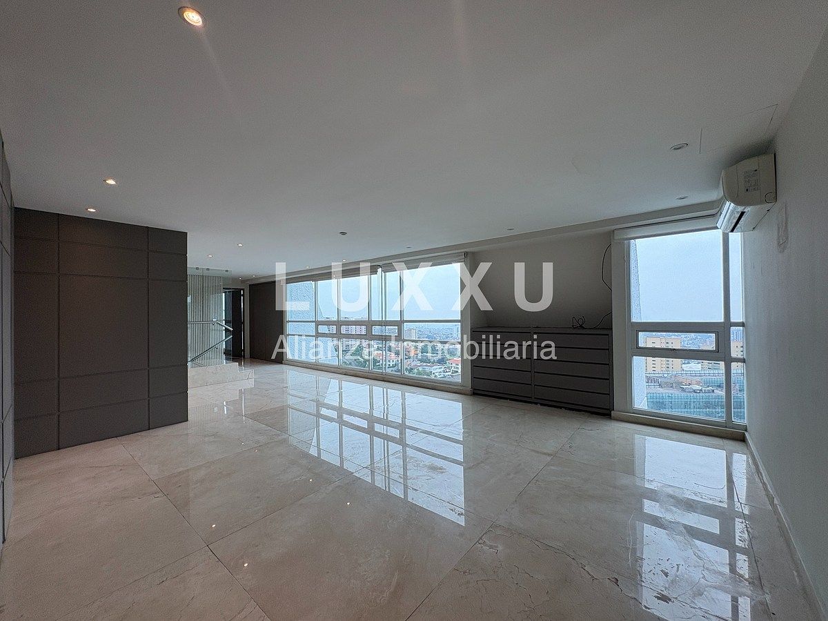 Departamento en Venta en Av. Jesús Del Monte | 550m² | Luxxu
