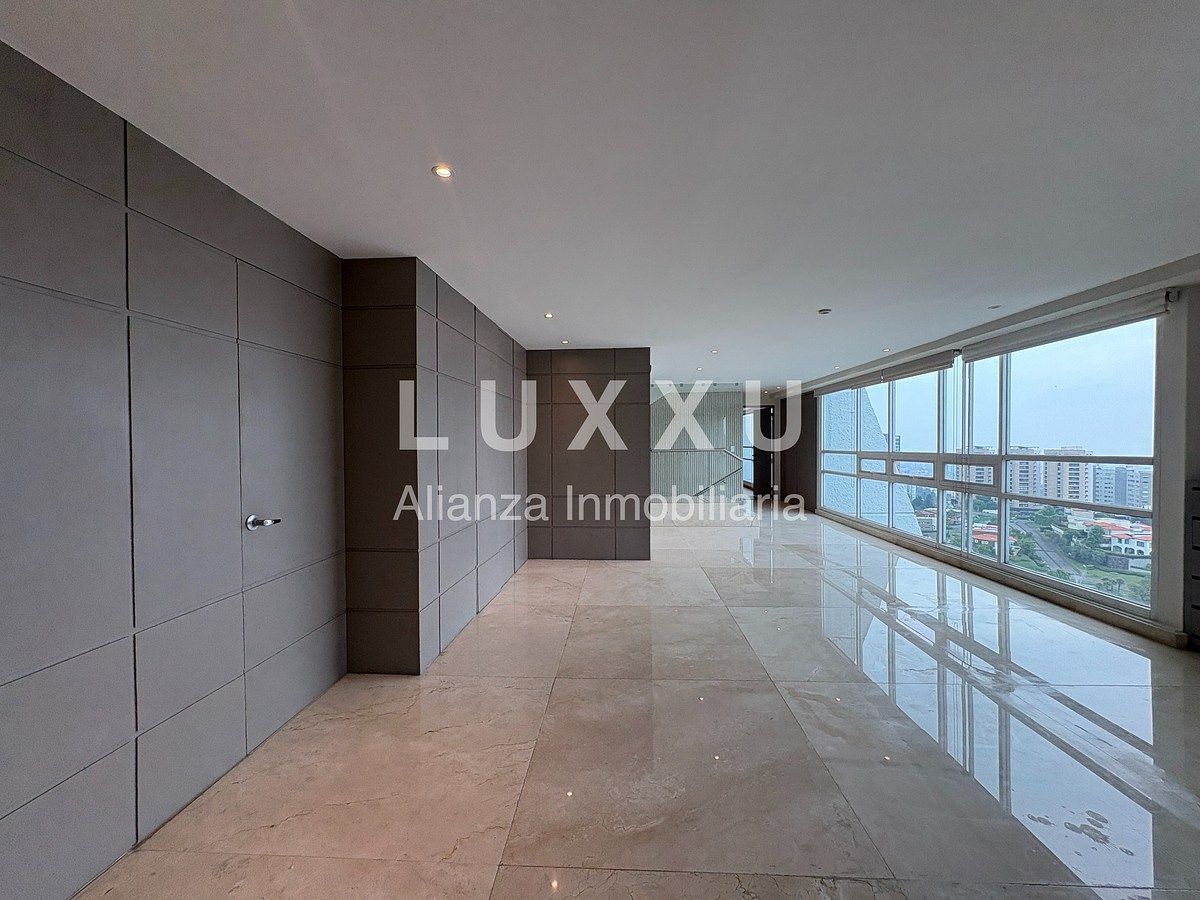 Departamento en Venta en Av. Jesús Del Monte | 550m² | Luxxu