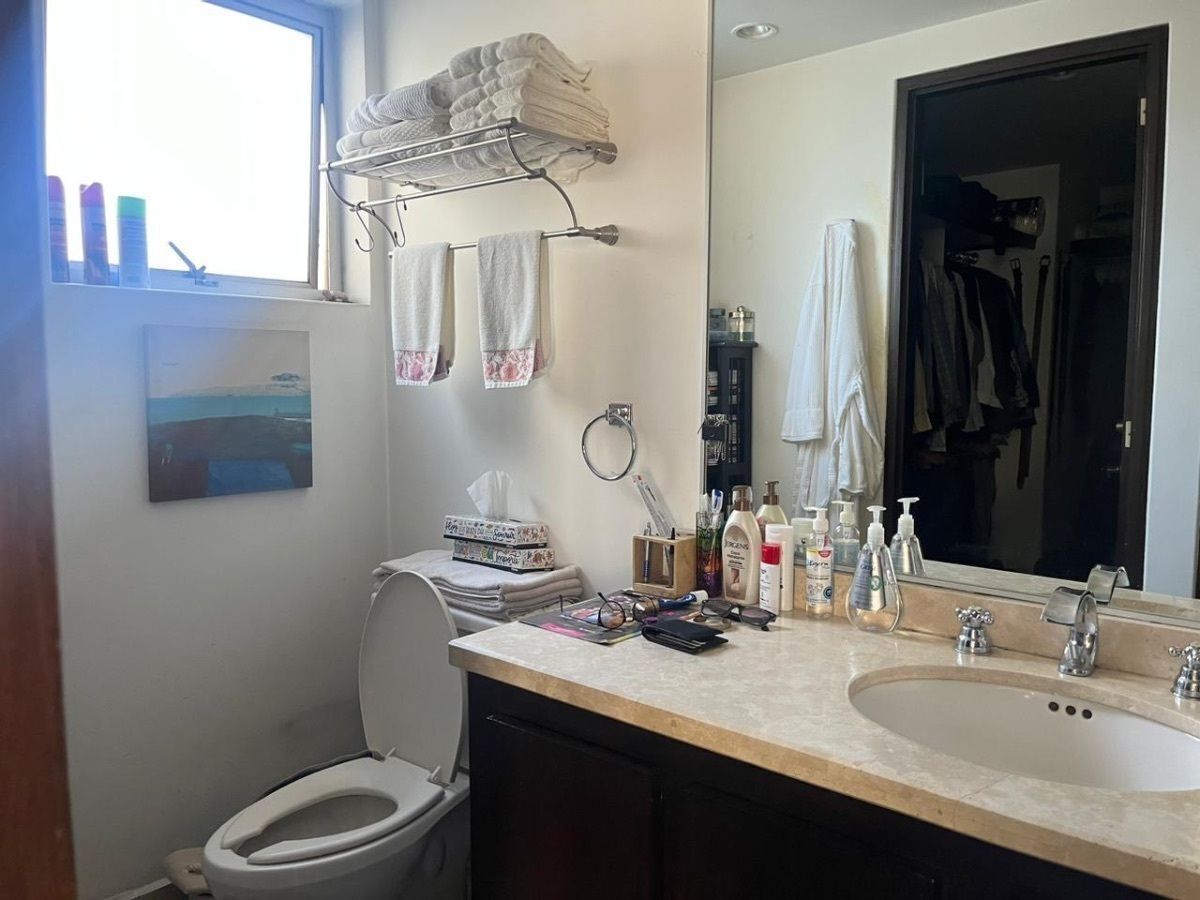 Departamento en Venta en Blvrd. Interlomas con 2 Recámaras, 2 Baños y 120 Metros Cuadrados Departamento en Venta en Blvrd. Interlomas con 2 Recámaras, 2 Baños y 120 Metros Cuadrados