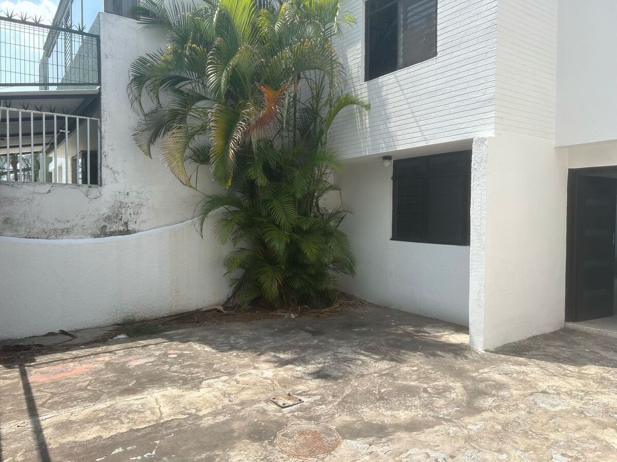 4 de 38