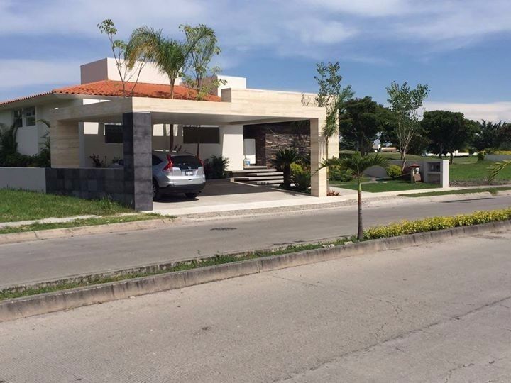 EXCELENTE CASA EN FRACCIONAMIENTO PARAÍSO COUNTRY CLUB. | EasyBroker