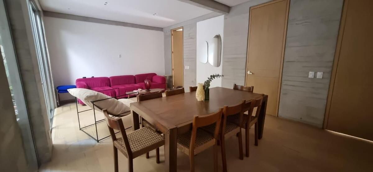 4 de 23: Sala comedor