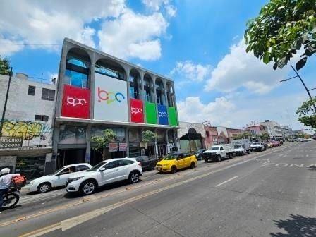 VENTA EDIFICIO EN ESQUINA SOBRE AV ENRIQUE DIAZ DE LEON