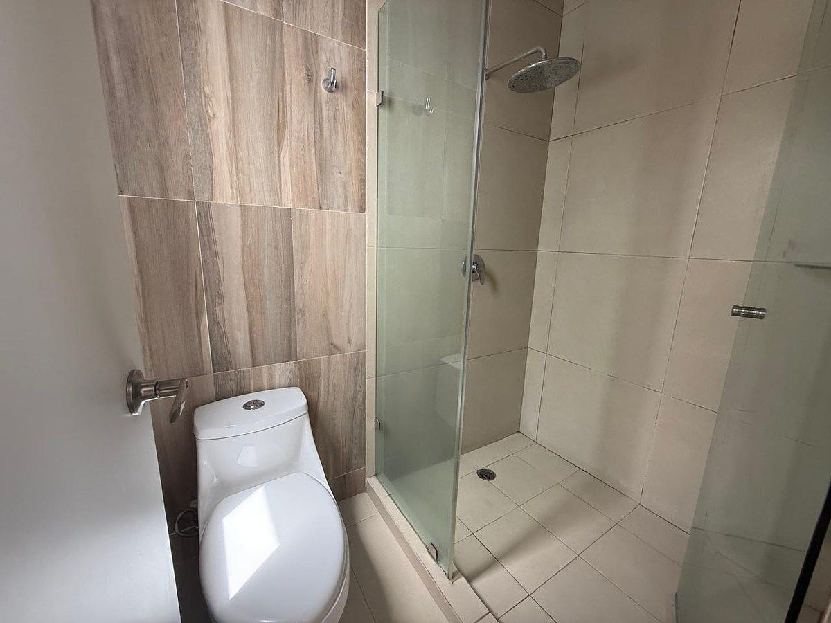 Baño recámara principal, foto 33 de 45