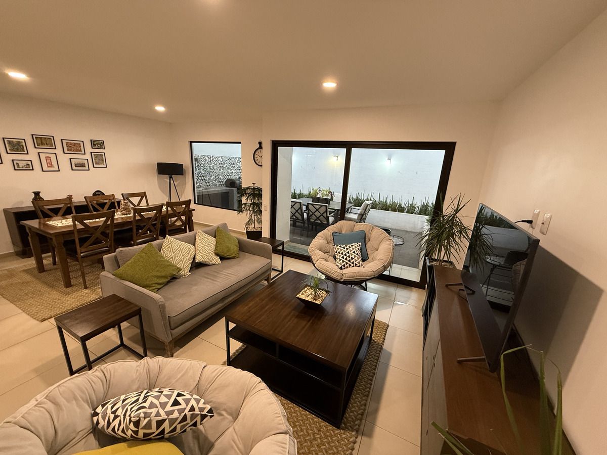 3 of 35: Sala - comedor