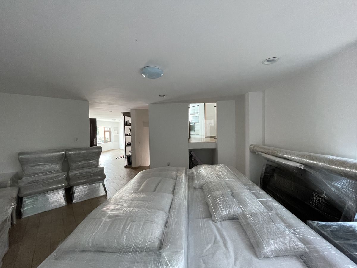 10 de 32: Sala