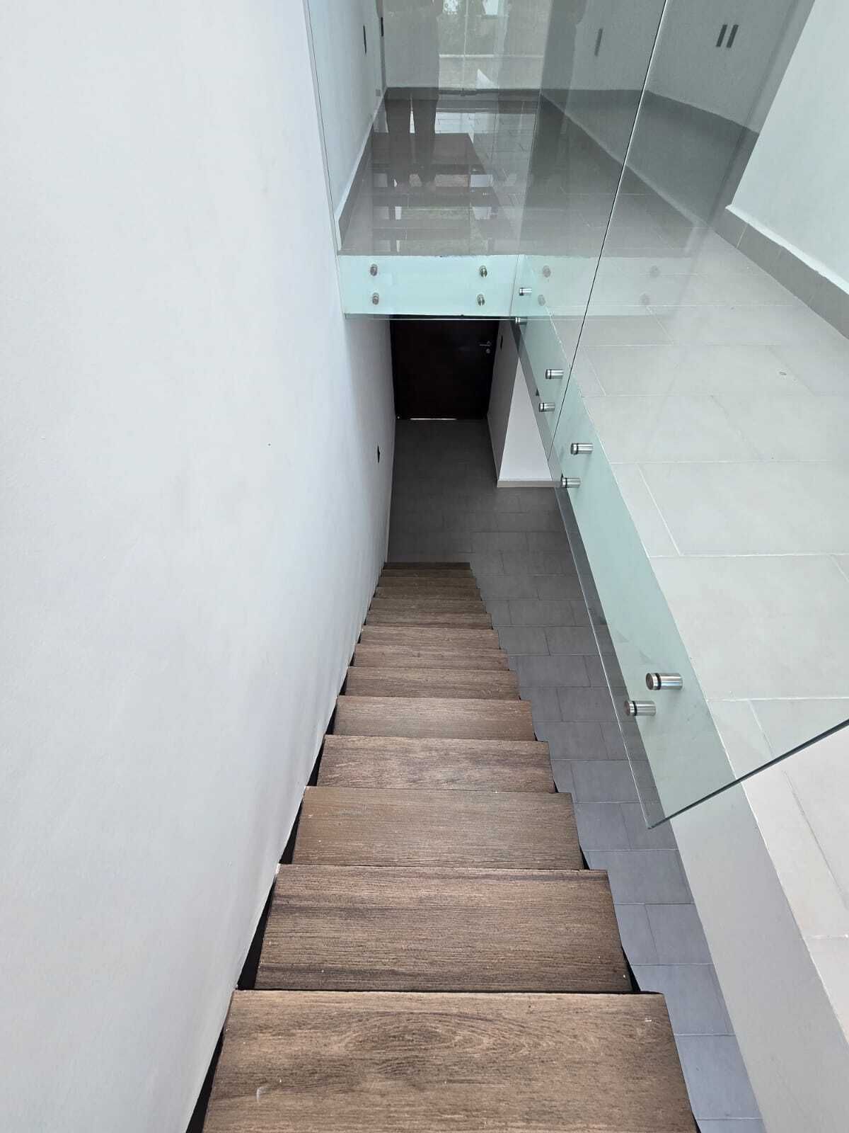 5 de 11: Escaleras