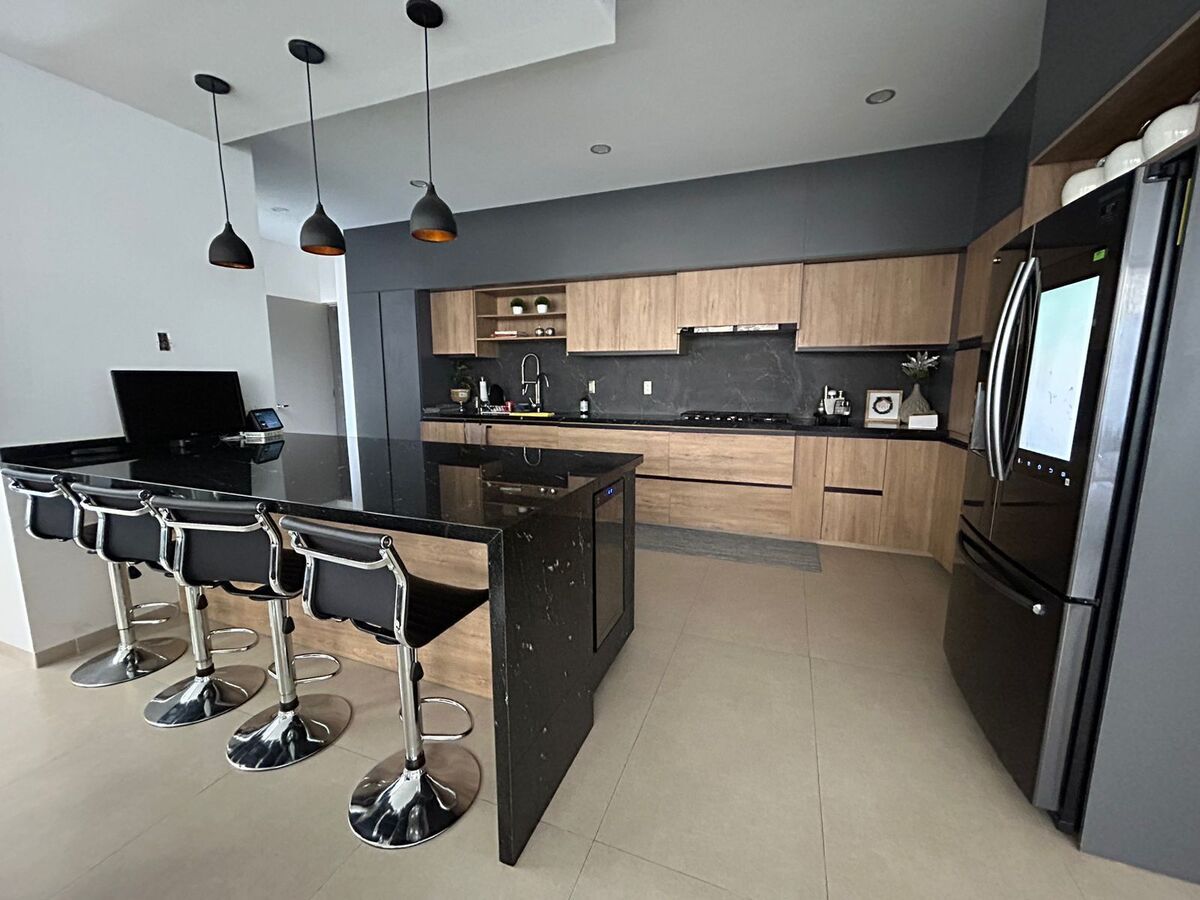 5 de 22: Cocina integral con isla