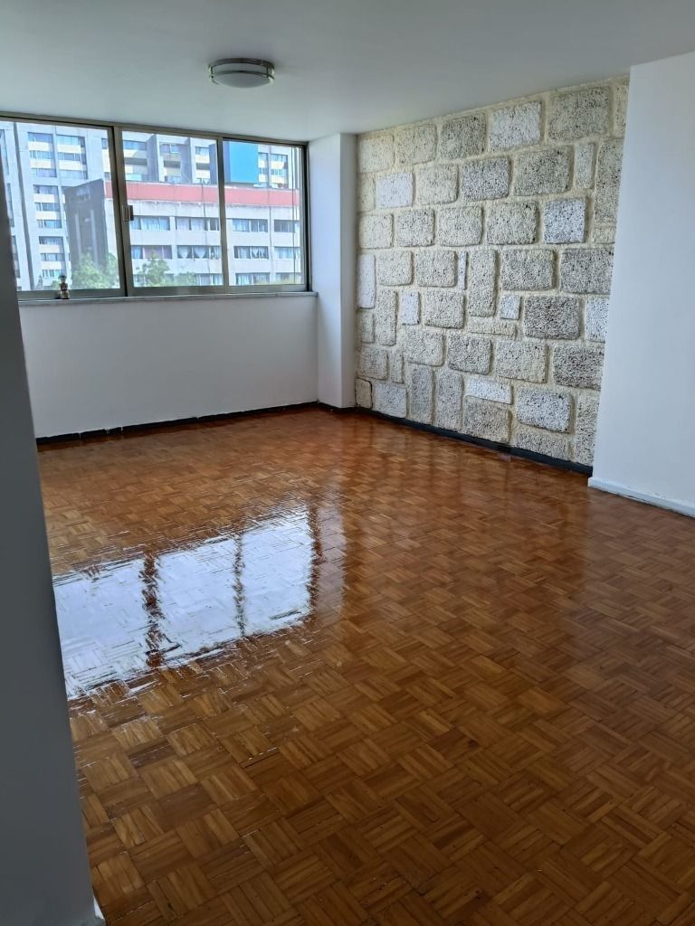 3 de 21: Sala-comedor