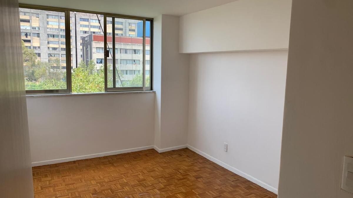 5 de 21: Sala-comedor