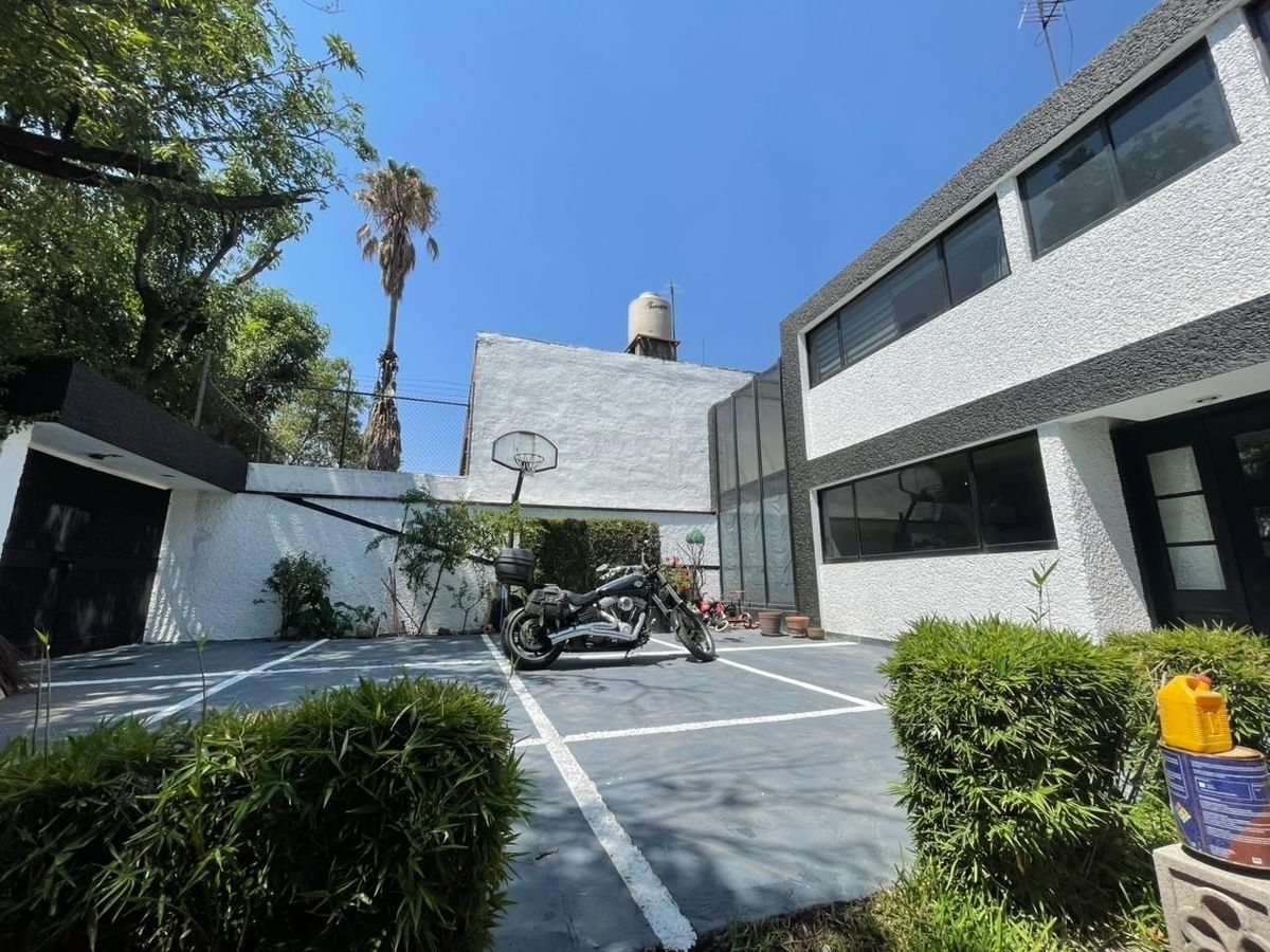 Hermosa y amplia casa a la venta - foto 1