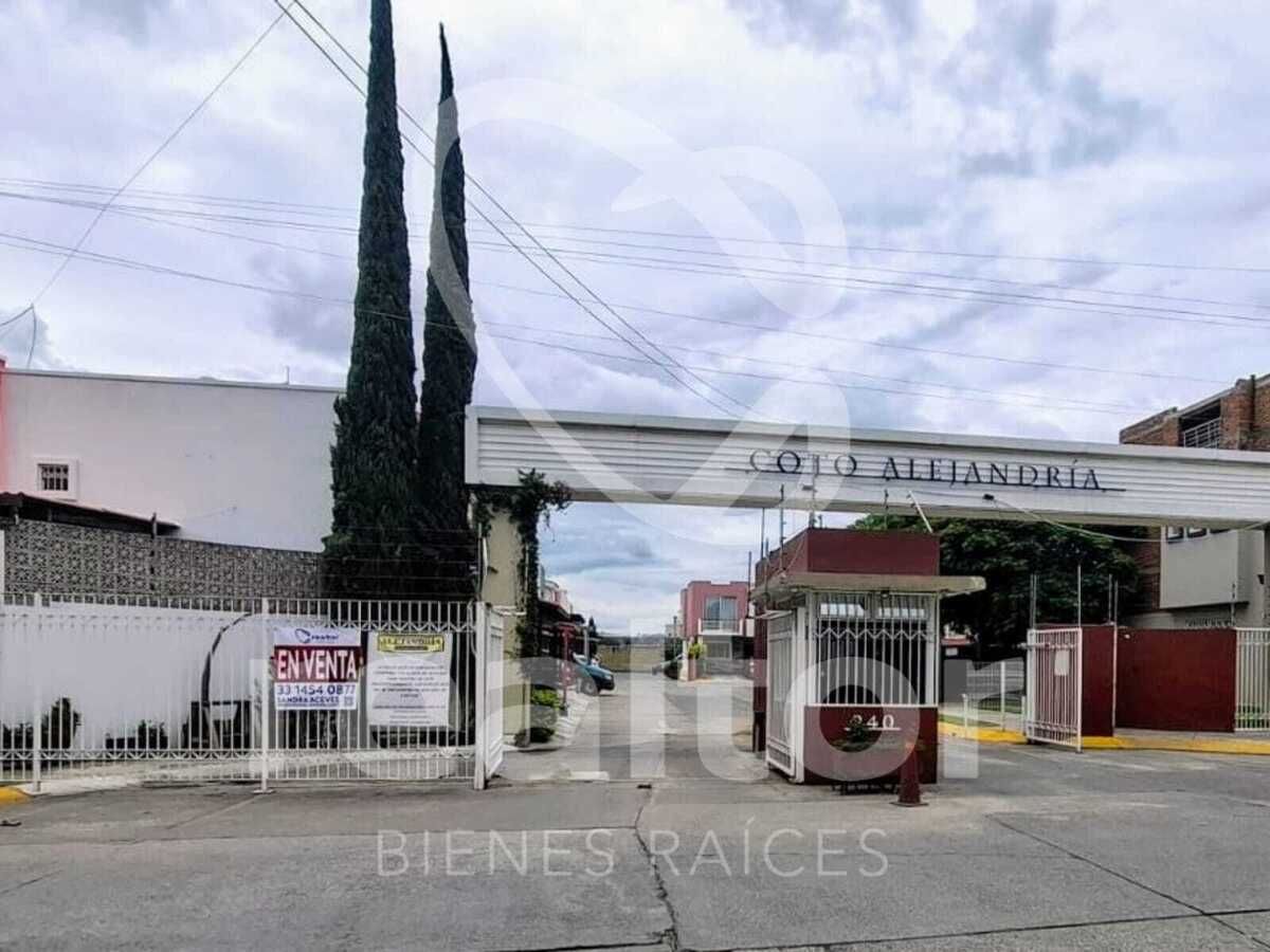 5 de 36