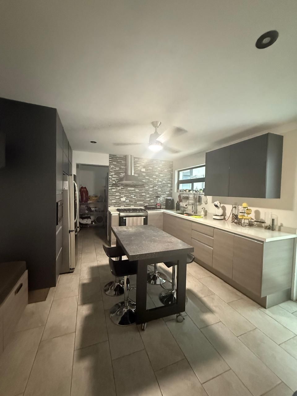 5 of 12: Cocina