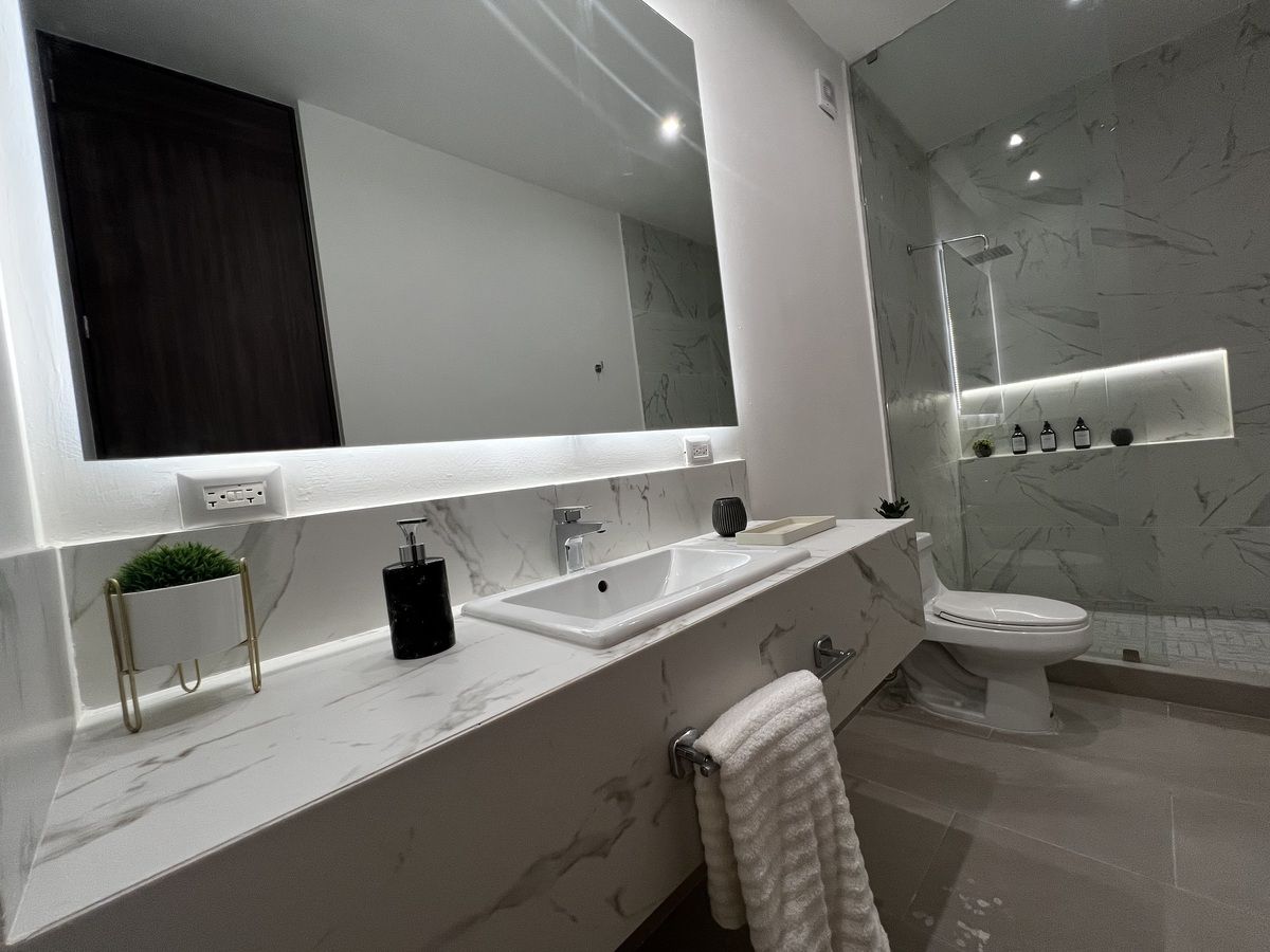 4 de 7: Baño Habitación Principal