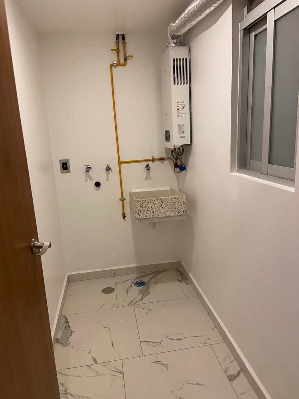 26 de 34: Area lavado