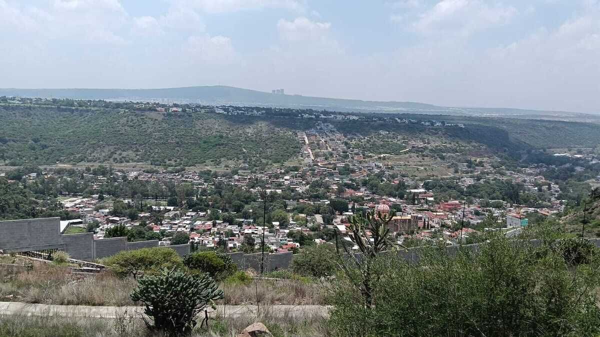 2 de 4