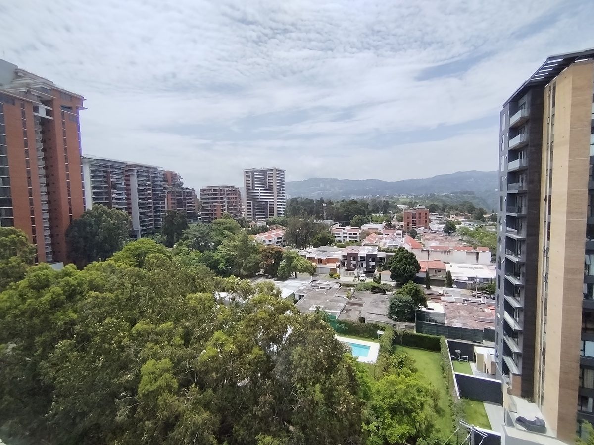 4 de 16