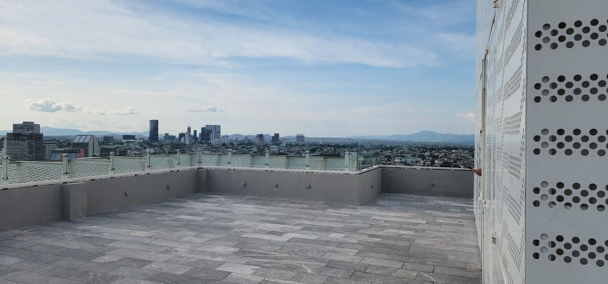10 of 11: El edificio  cuenta con una terraza multiusos