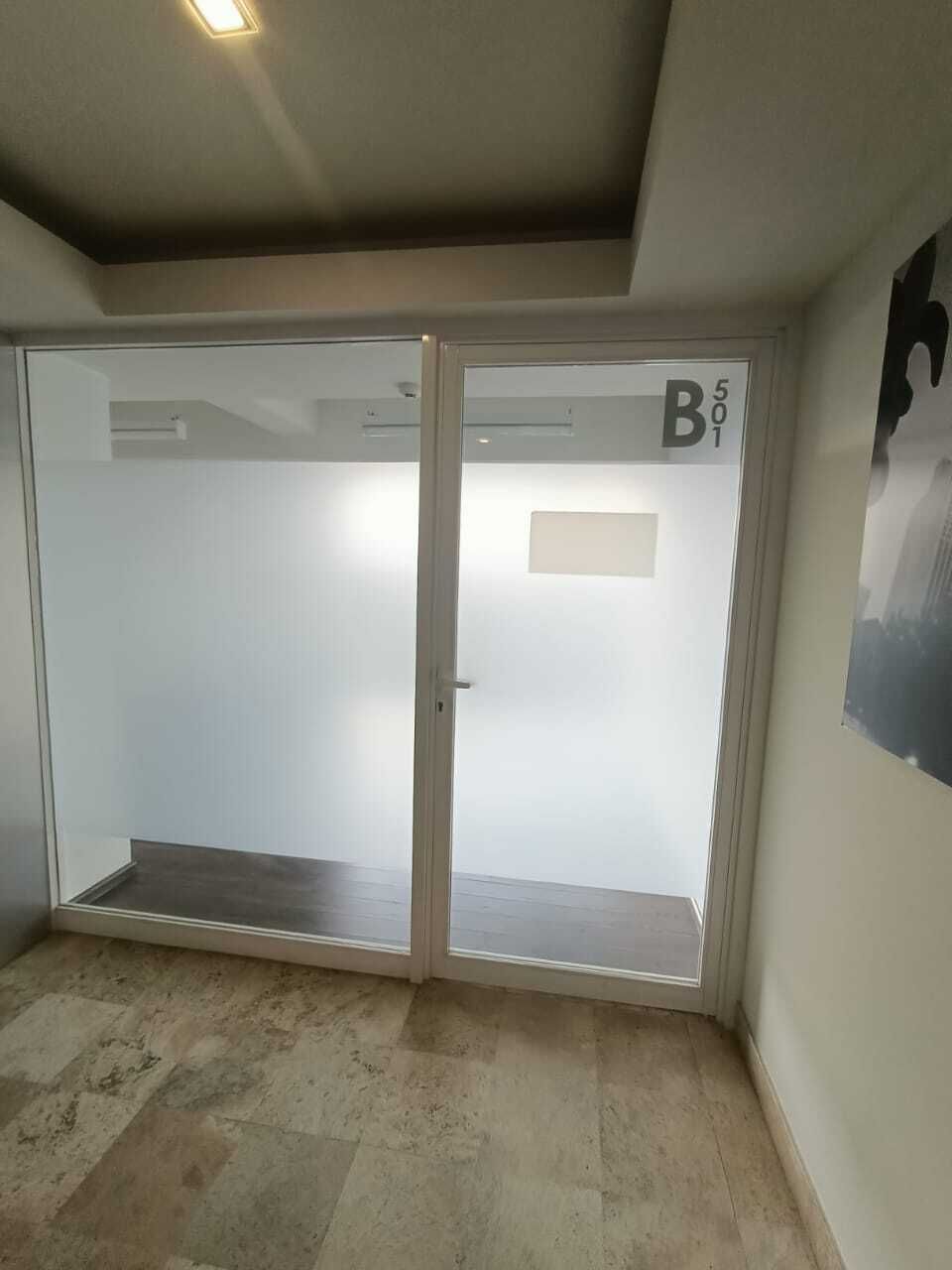 3 de 8