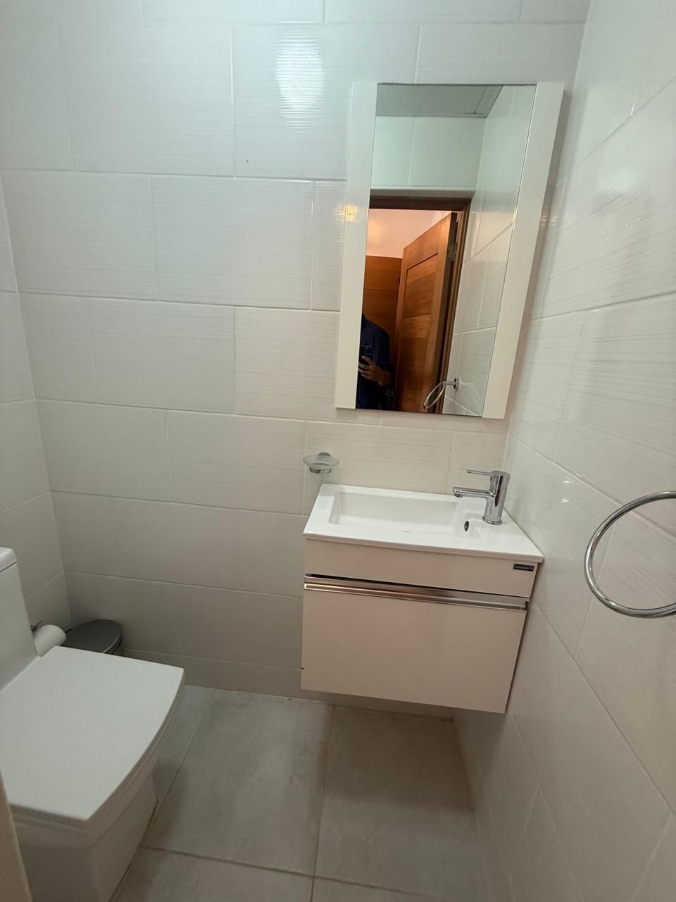 5 de 8: Medio baño