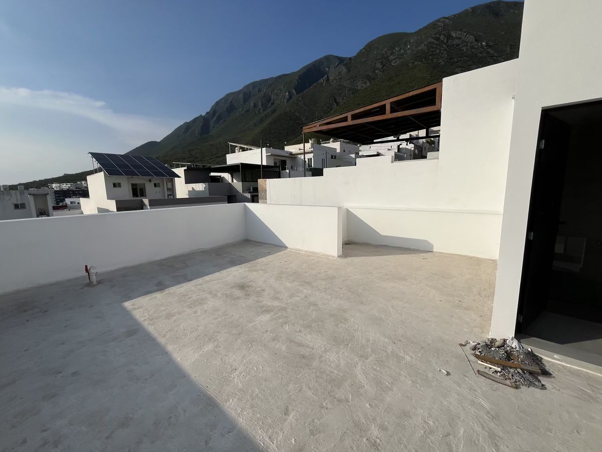 26 de 32: Terraza 3er nivel
