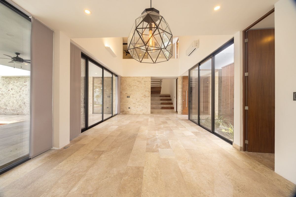 3 de 20: Casa en Venta Merida