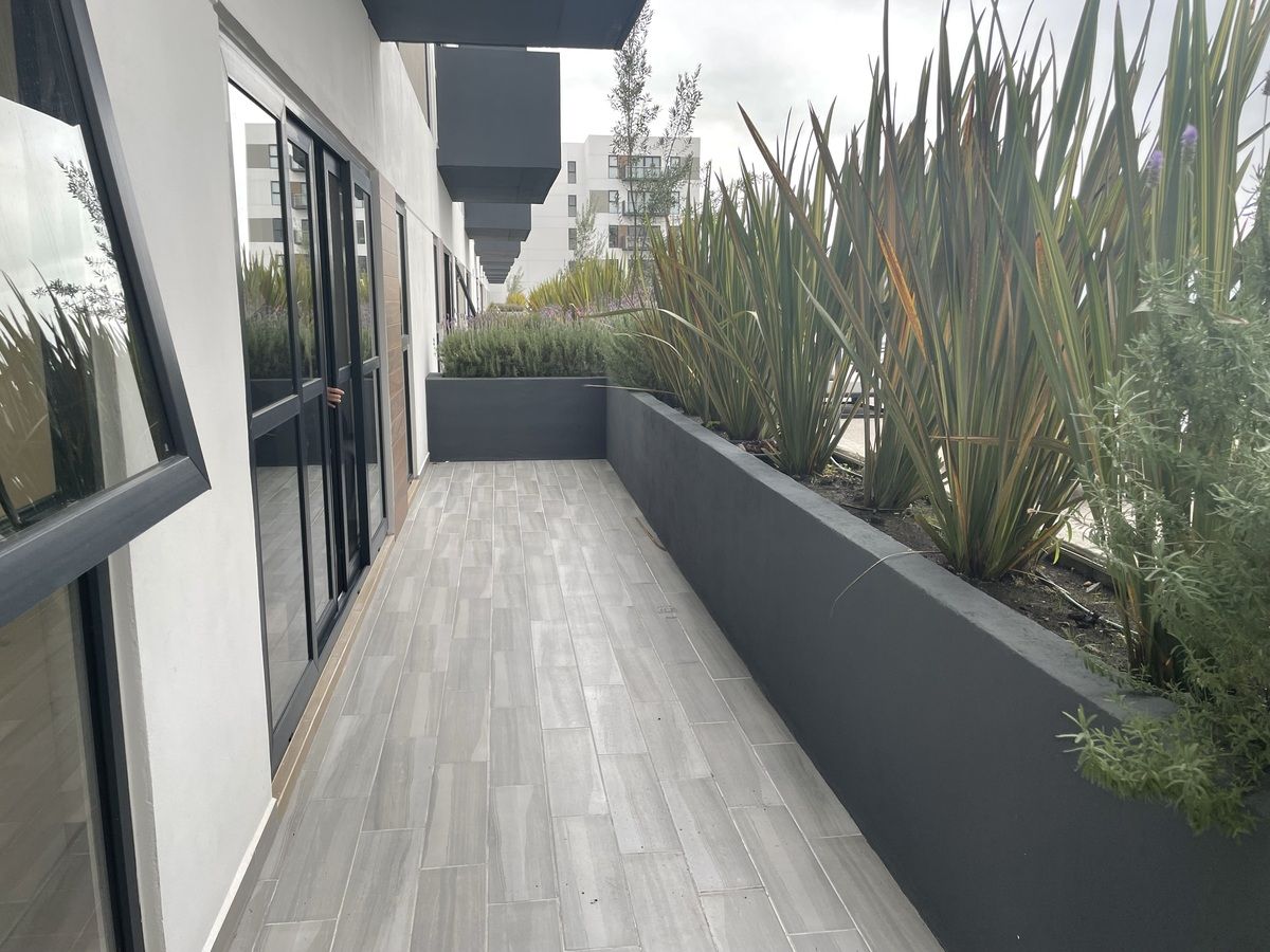 2 de 18: Amplia Terraza