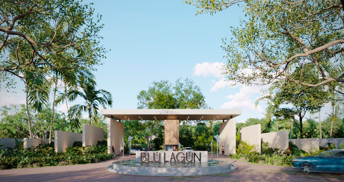 1 de 7: Entrada Principal