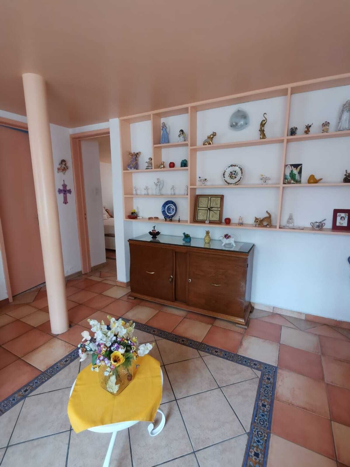 24 de 37