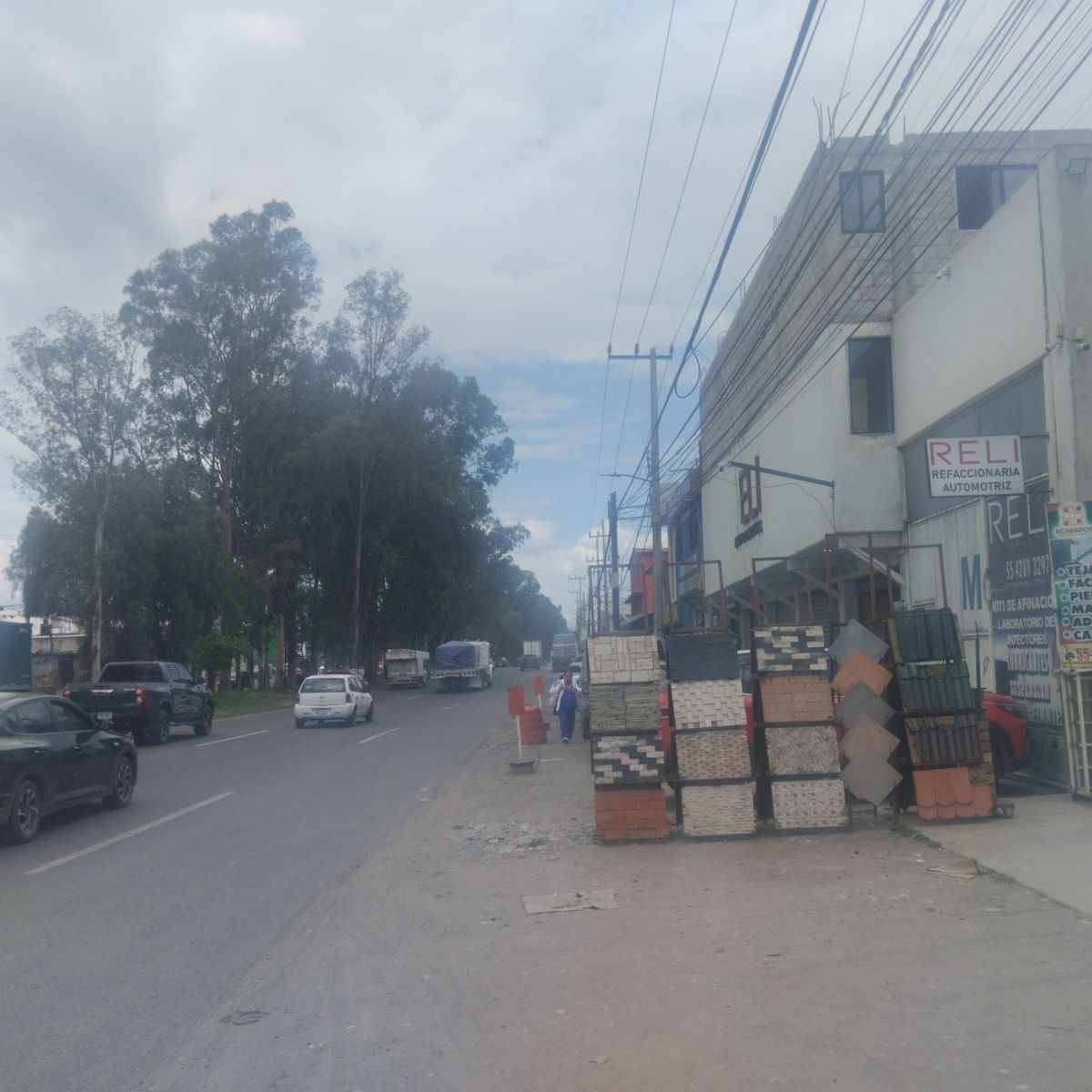 4 de 10: vista de calle frontal