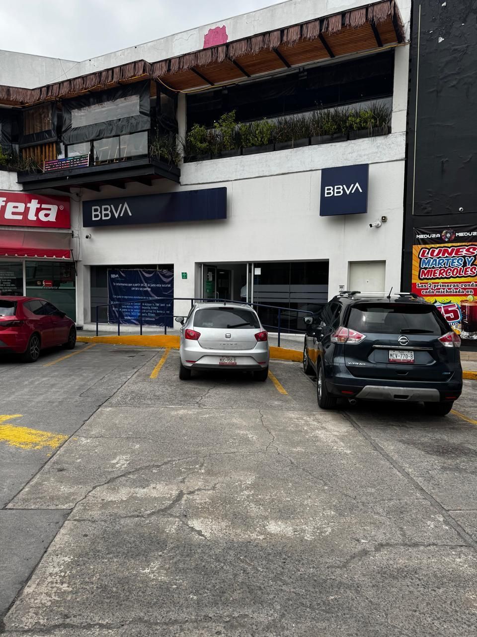 3 de 16