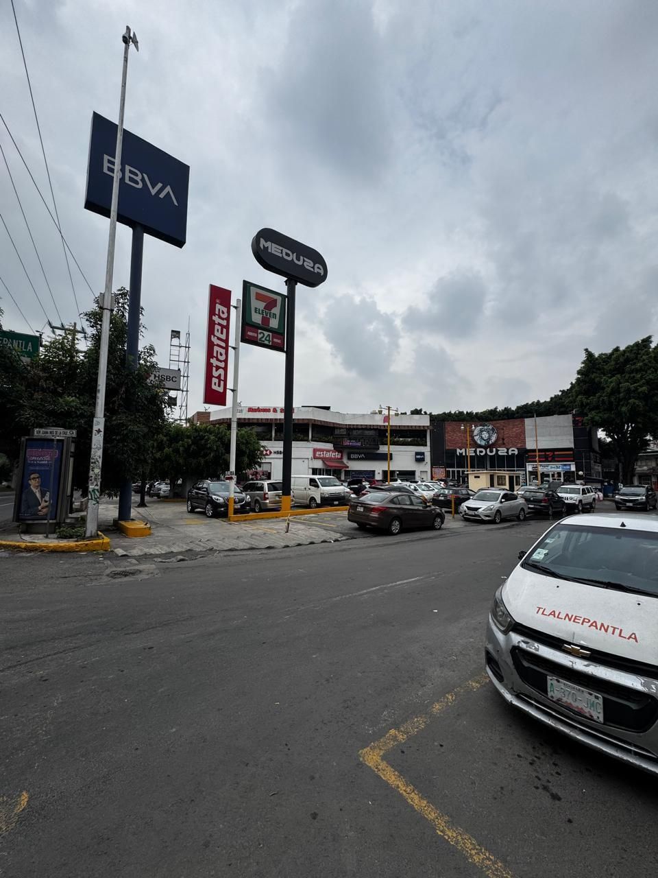 9 de 16