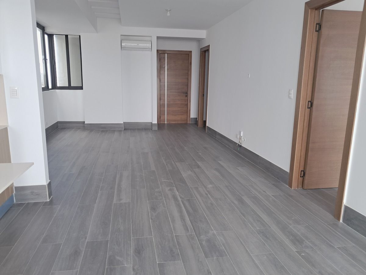 6 de 22: Vista sala comedor