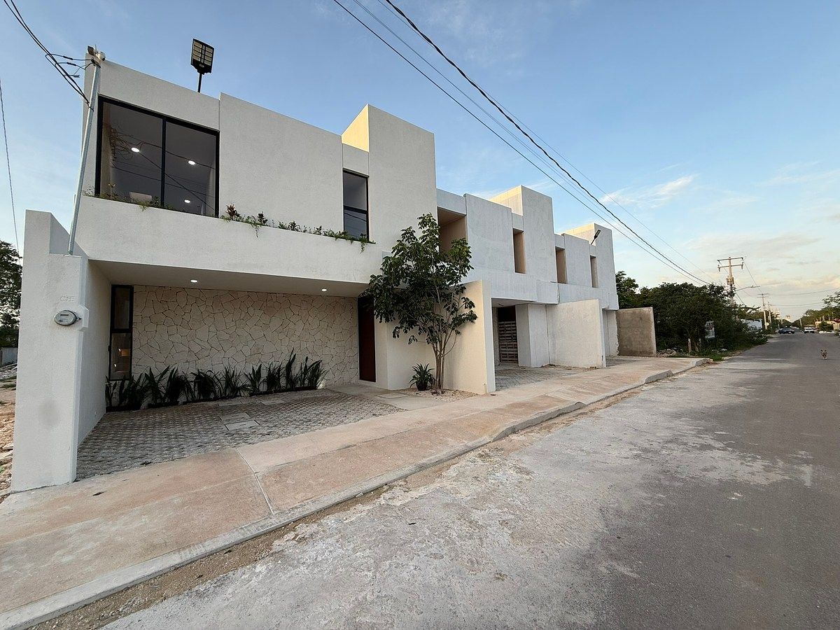 Casa à venda Kantunich Residencial Perto de Real Montejo, foto 1 de 34