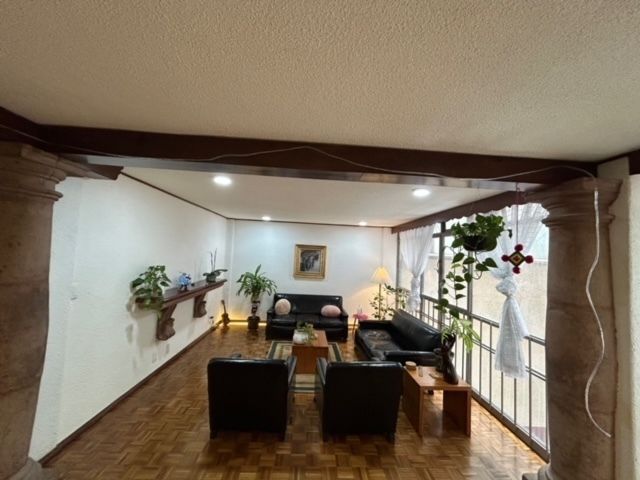 4 de 19