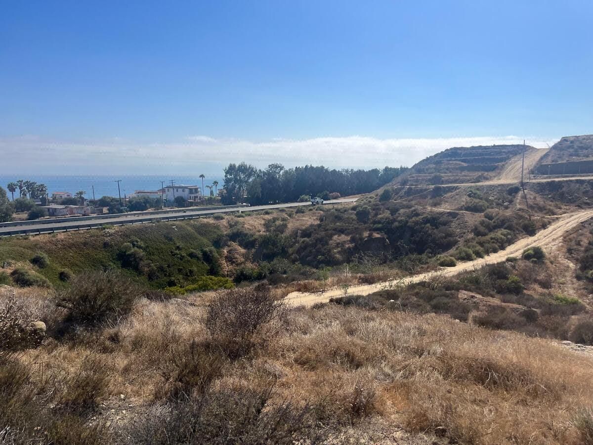 Land with Partial Sea View and Financing