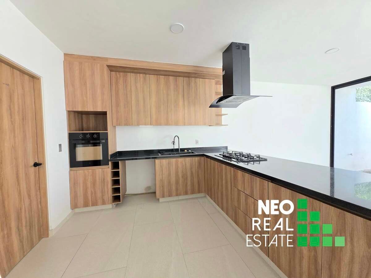 CASA DE AUTOR Venta en Zibata - foto 4