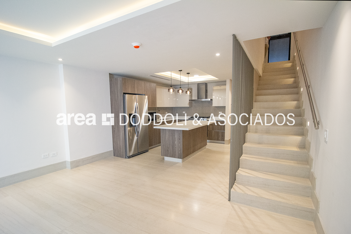 4 de 18